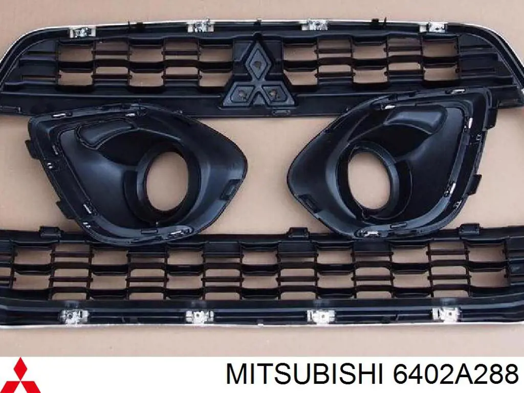 Решітка переднього бампера, верхня Mitsubishi 6402A288 ціна, від 18.29 USD