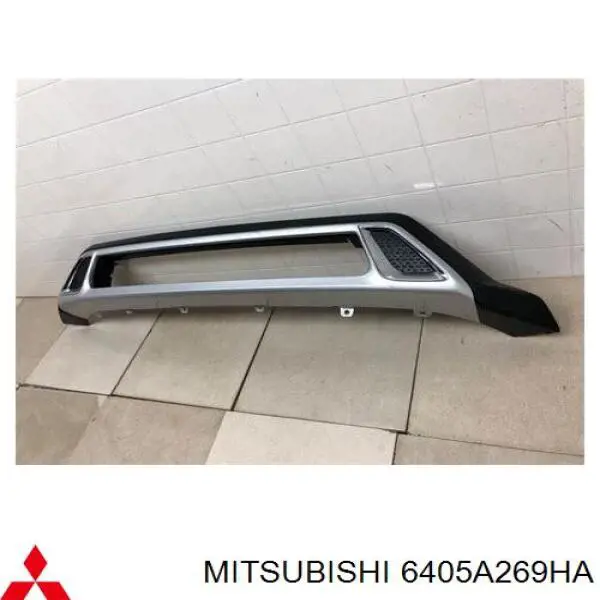 Накладка бампера переднього Mitsubishi Outlander SPORT (Міцубісі Аутлендер)