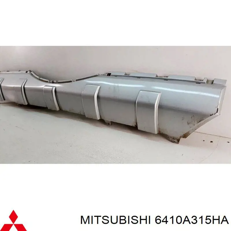 Бампер задній, центральна частина Mitsubishi 6410A579 ціна, від 63.33 USD