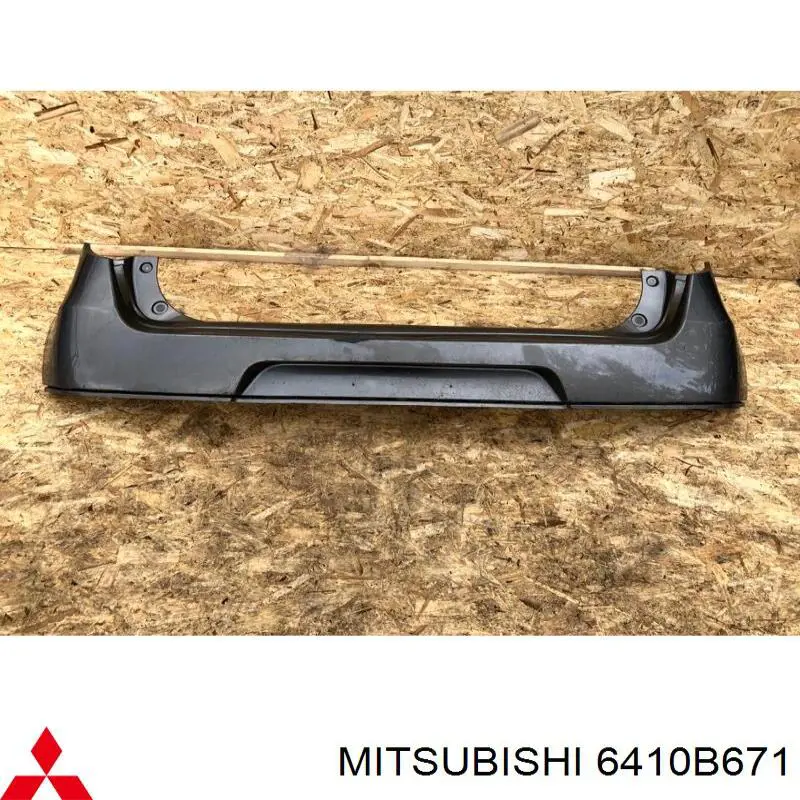 Купити 6410B671 Mitsubishi Задній бампер
