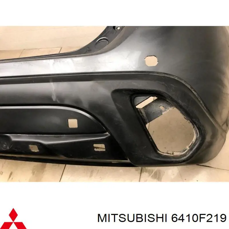 Кожух бампера заднього Mitsubishi 6410F219 ціна, від 132.62 USD