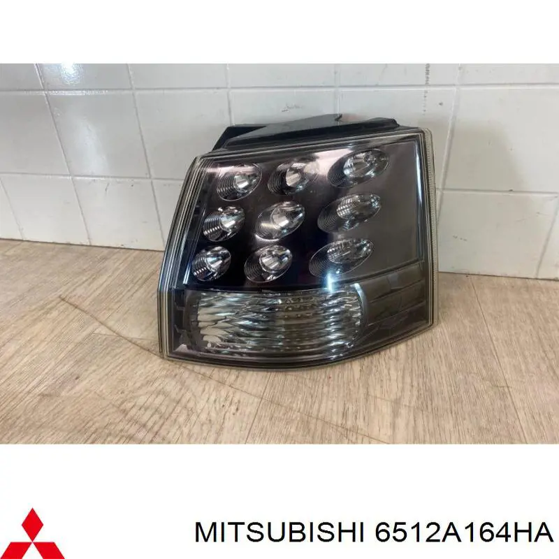 6512A164HA Mitsubishi Спойлер переднього бампера, правий