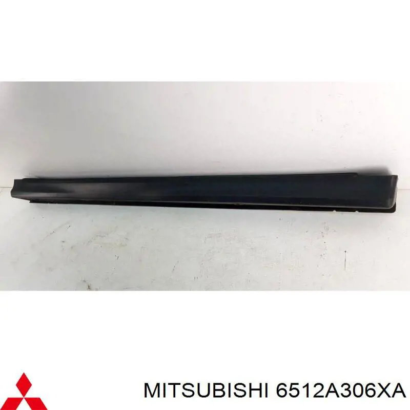 6512A306XA Mitsubishi накладка зовнішня (молдинг порога, правий)