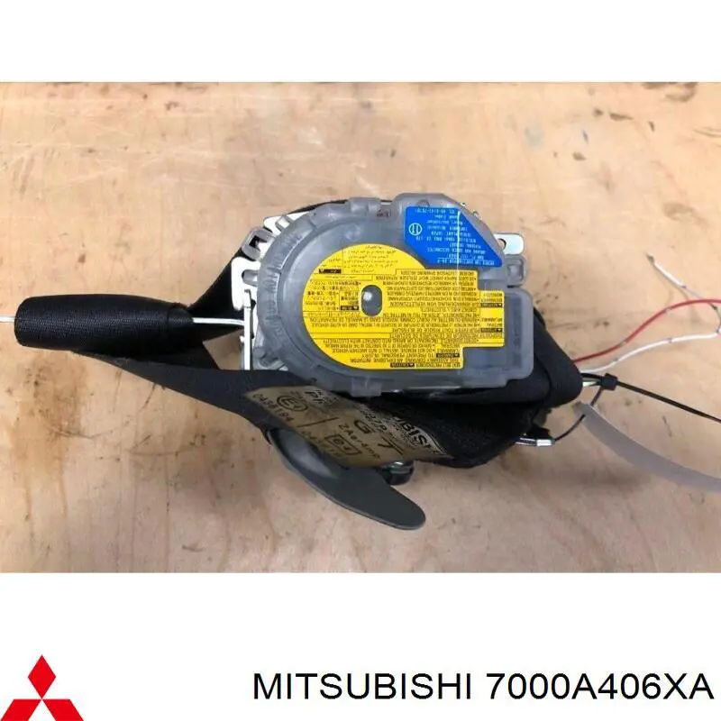 Пасок безпеки передній правий Mitsubishi 7000A406XA ціна, від 31.66 USD