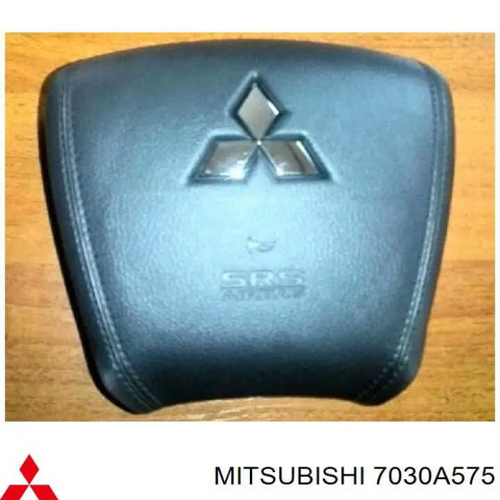 7030A575 Mitsubishi Подушка AIRBAG передня ліва