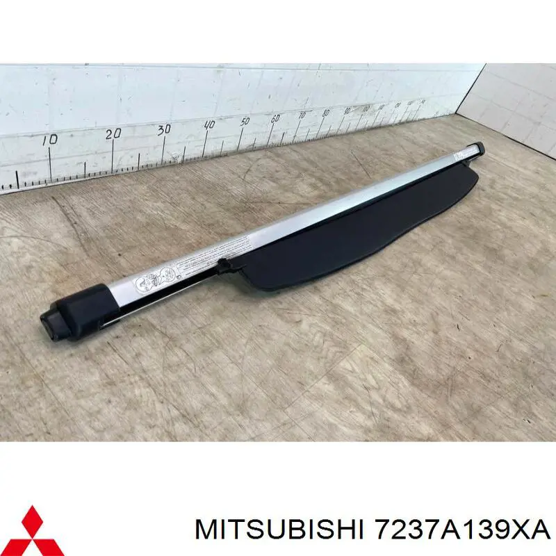 7237A139XA Mitsubishi Шторка двері багажного відсіку