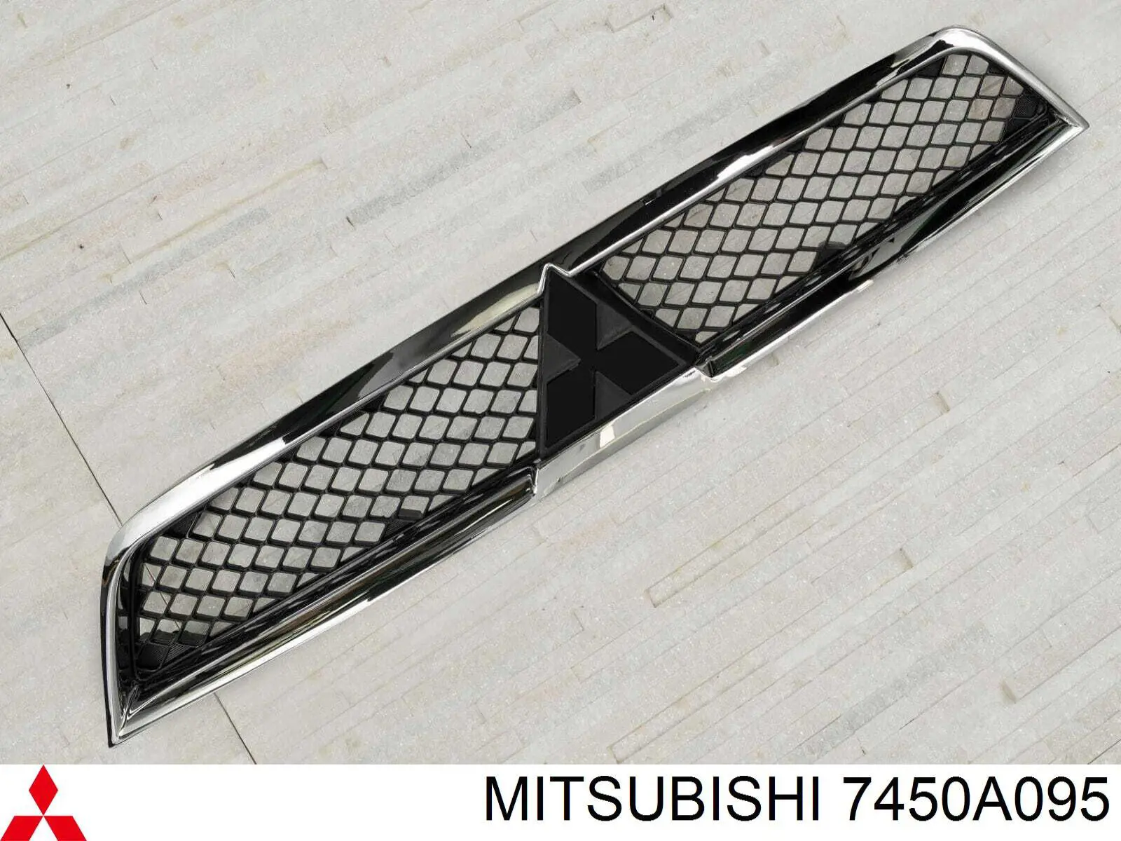 Купити 7450A095 Mitsubishi Захисна решітка радіатора