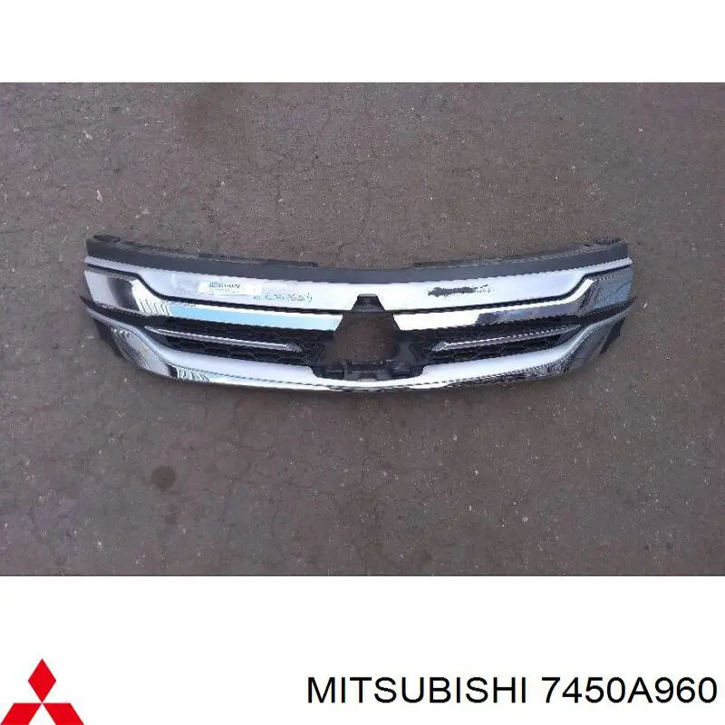 Решітка радіатора 7450A960 Mitsubishi