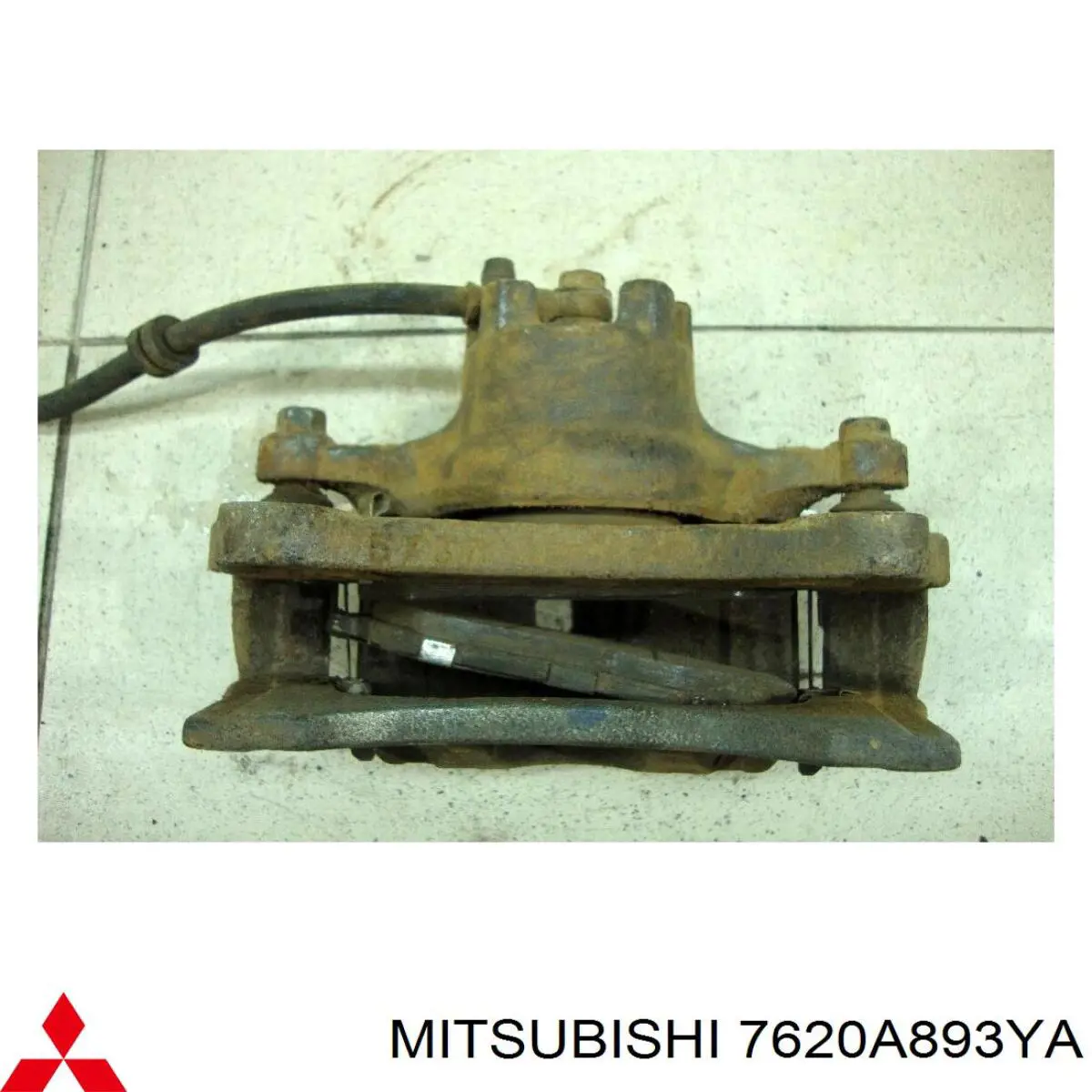 Сонцезахисний козирок 7620A893YA Mitsubishi
