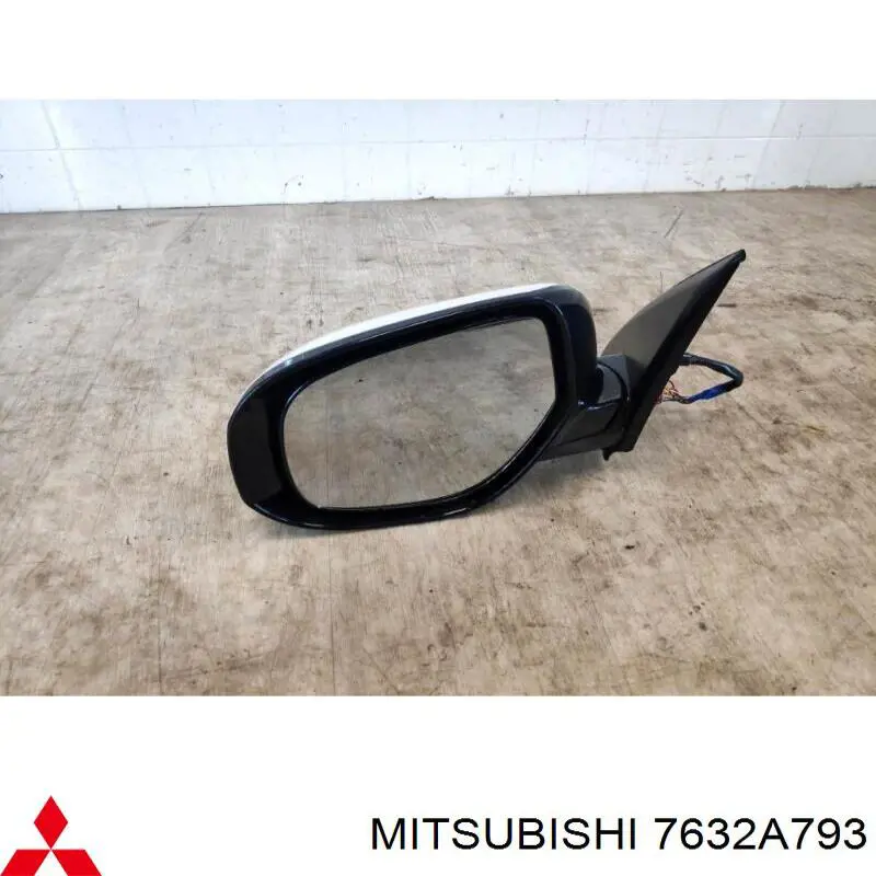 7632A793 Mitsubishi Дзеркало заднього виду, ліве