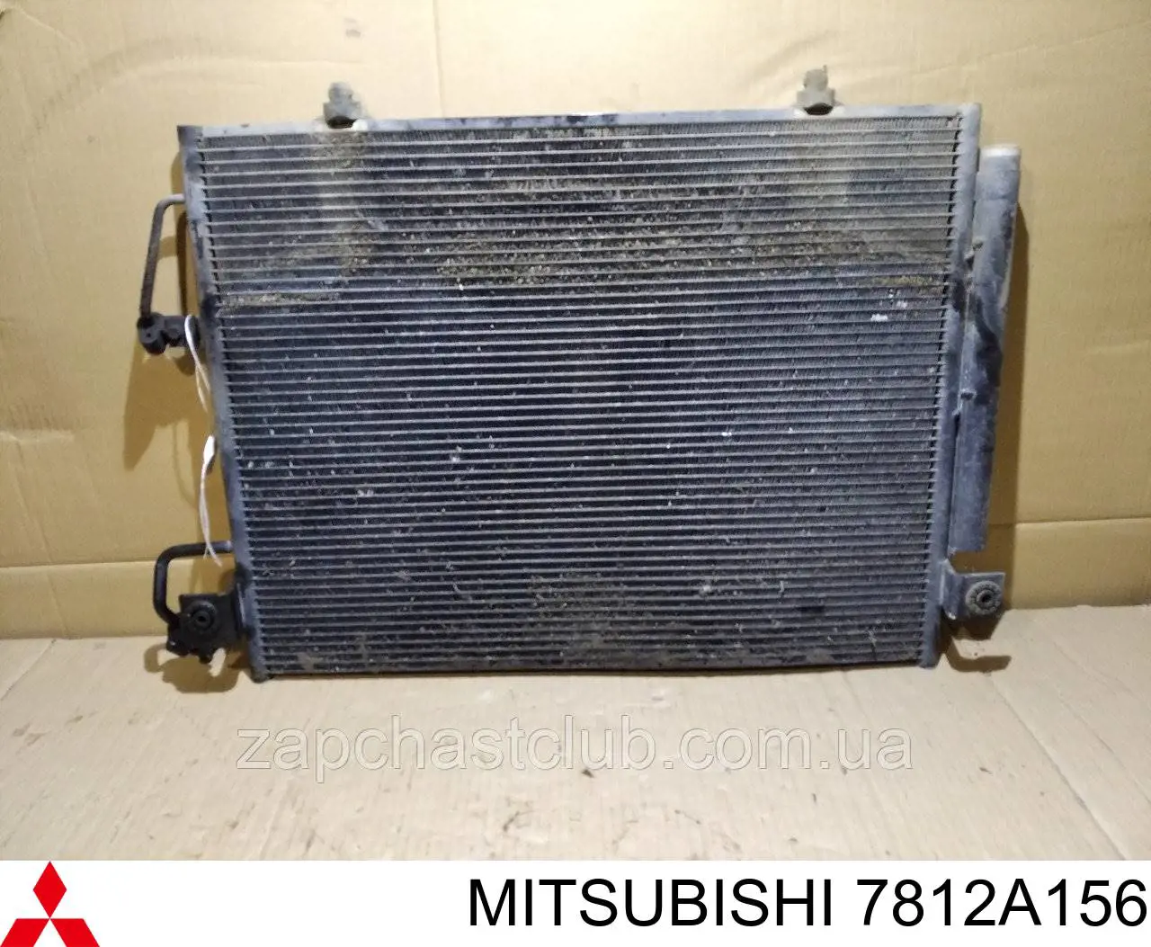 Купити 7812A156 Mitsubishi Радіатор системи охолодження кондиціонера