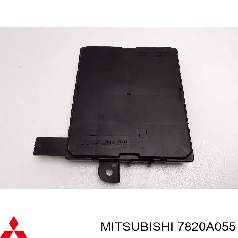 Модуль керування (ЕБУ) клімат-контролем Mitsubishi 7820A055 ціна, від 12.71 USD