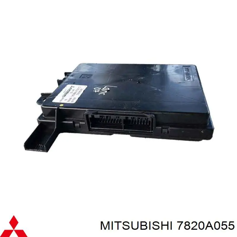 7820A055 Mitsubishi Блок управління клімат-контролем