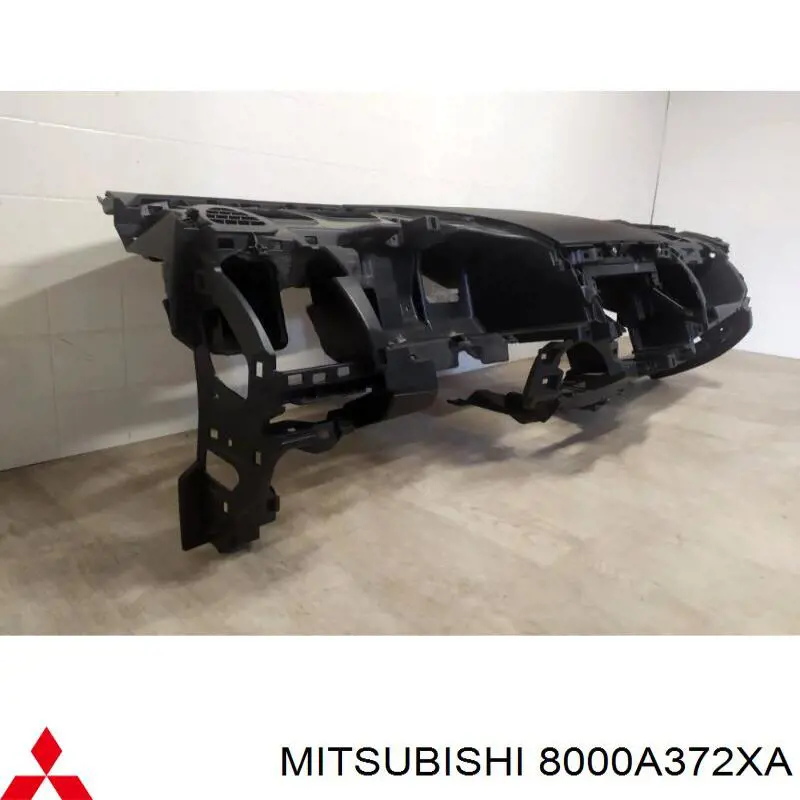 8000A372XA Mitsubishi Приладова панель