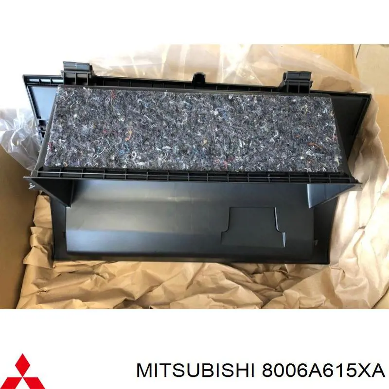 8006A615XA Mitsubishi Кришка бардачка