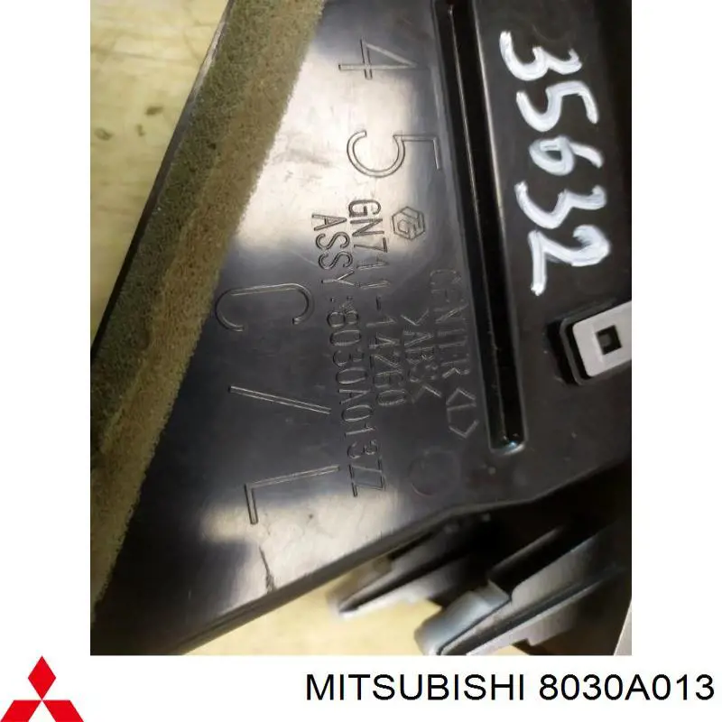 8030A013 Mitsubishi 