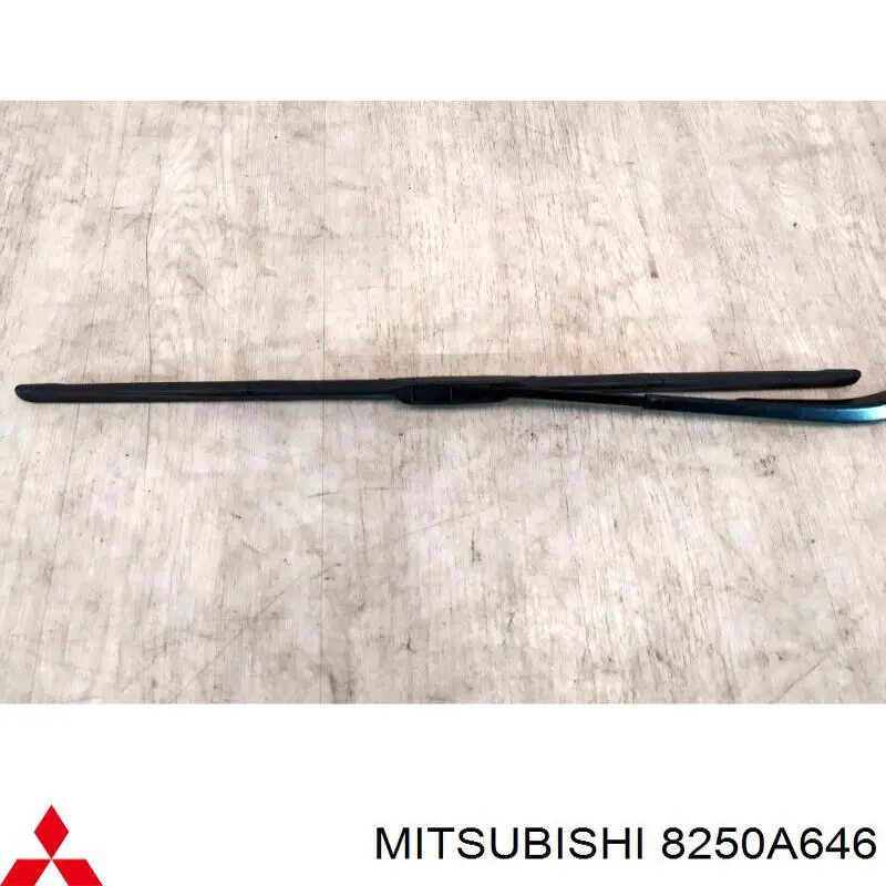 Ричаг двірника на Mitsubishi Outlander II XL CWW