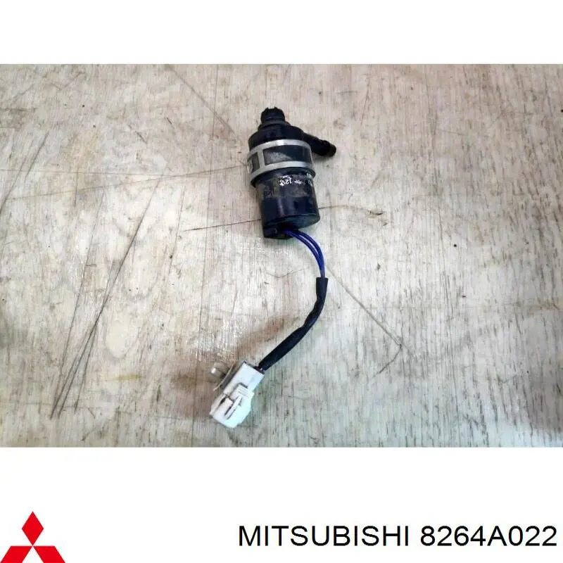 Насос-двигун омивача фар Mitsubishi Pajero SPORT (KH) (Міцубісі Паджеро)