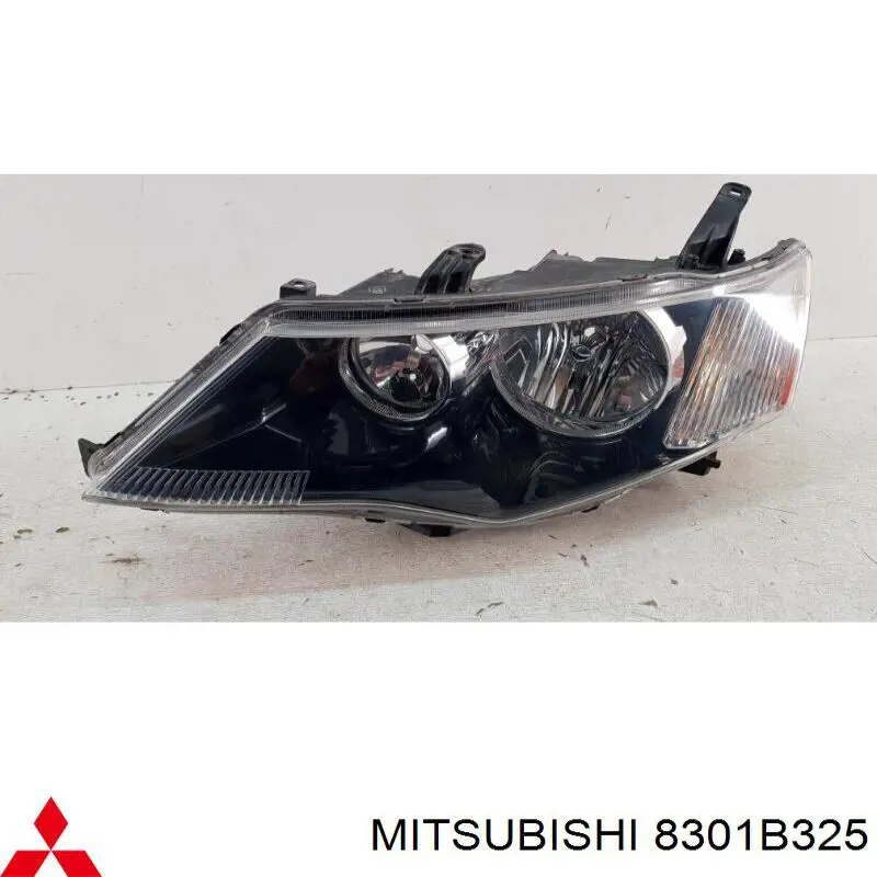 8301B325 Mitsubishi Фара дальнього світла в зборі