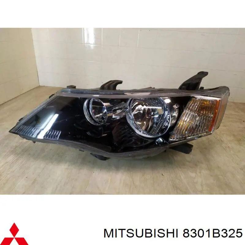 Фари Mitsubishi 8301B325 ціна, від 152.03 USD