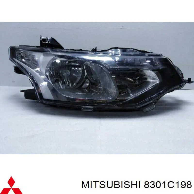 Купити 8301D094 Mitsubishi Права блок фара