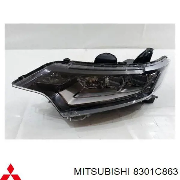 8301C863 Mitsubishi фара ліва