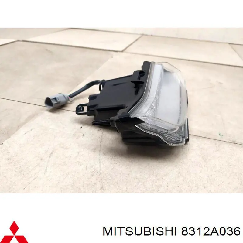 Фара денного світла, права 8312A036 Mitsubishi