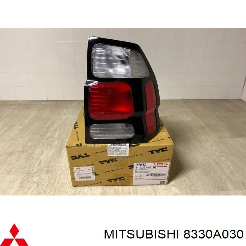 Ліхтар задній правий Mitsubishi Pajero SPORT (K90) (Міцубісі Паджеро)