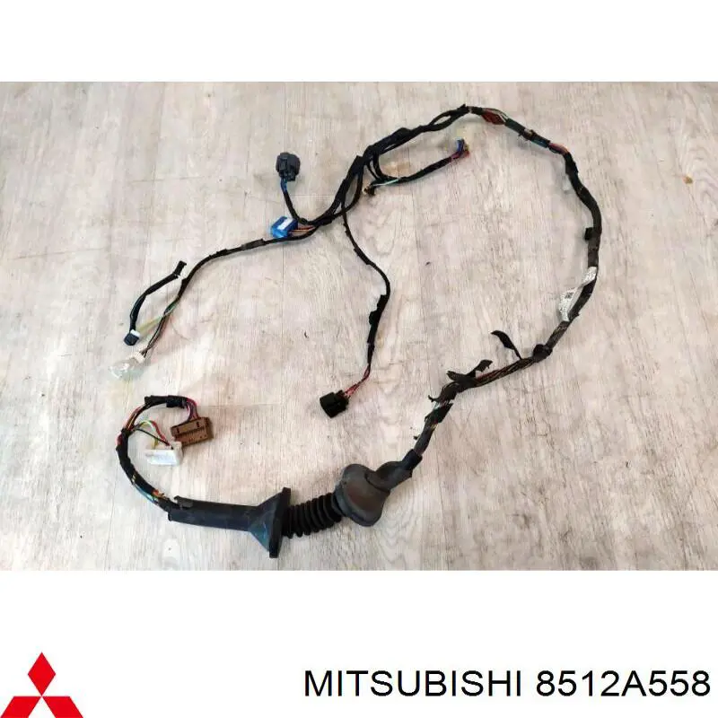 8512A558 Mitsubishi 