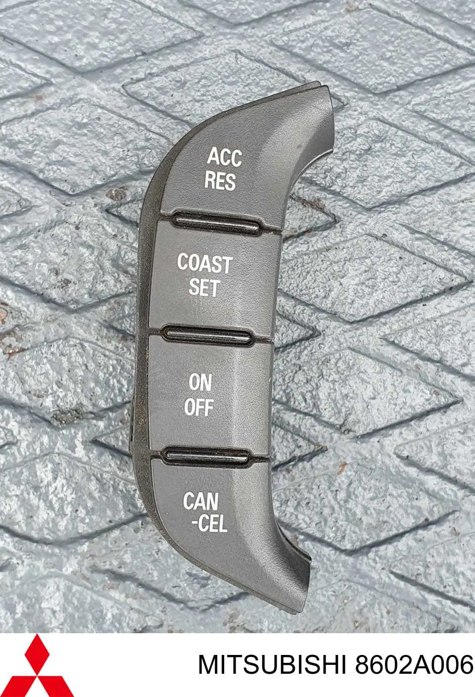 Перемикач круїз контролю Mitsubishi 8602A006 ціна, від 20.86 USD