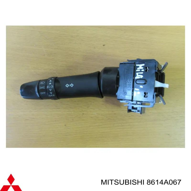 Перемикач підрульовий, лівий Mitsubishi 8614A067 ціна, від 9.69 USD