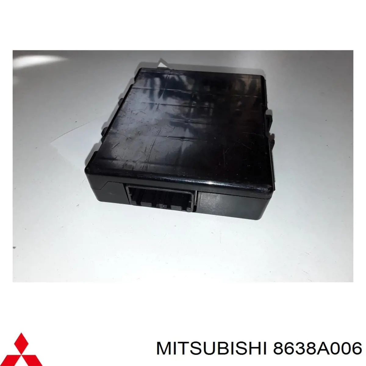 8638A006 Mitsubishi 