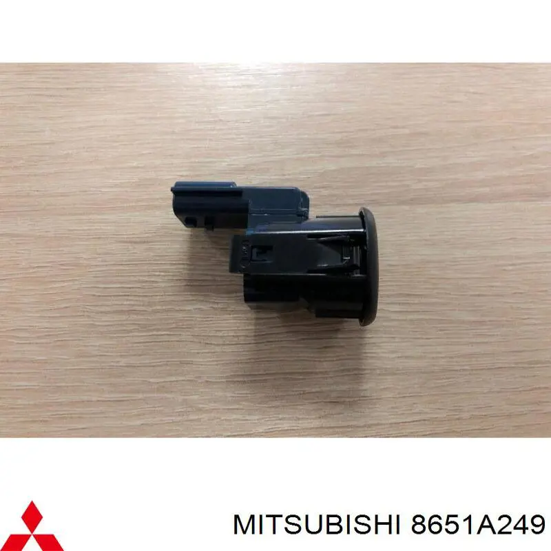 8651A249 Mitsubishi датчик сигналізації паркування (парктронік, передній)