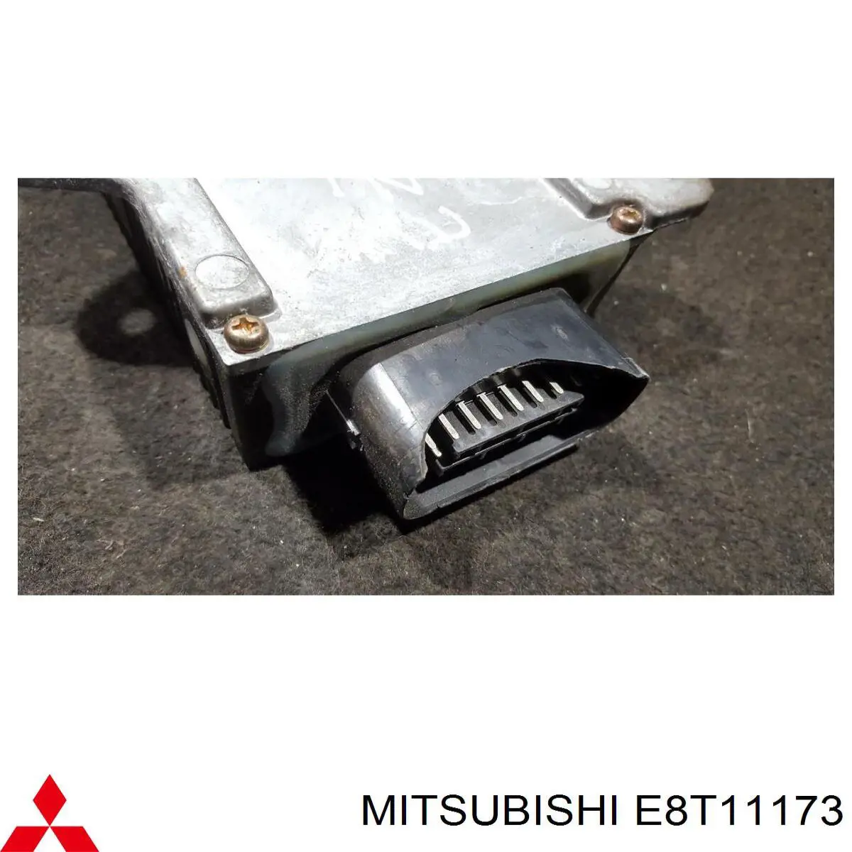 E8T11173 Mitsubishi
