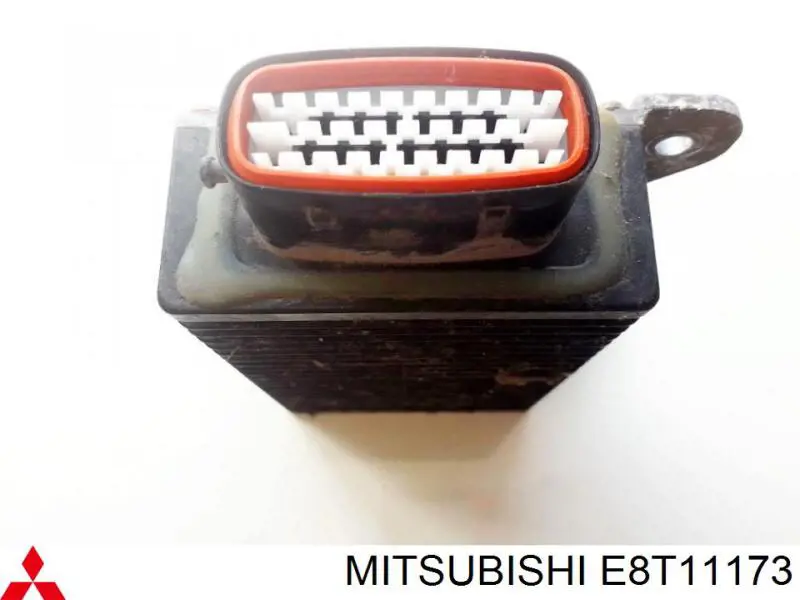 Купити E8T11173 Mitsubishi 