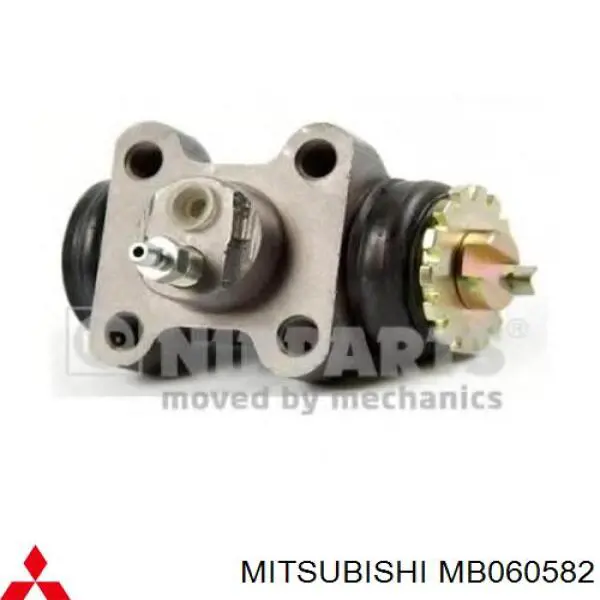 Циліндр гальмівний колісний/робітник, задній MB060582 Mitsubishi