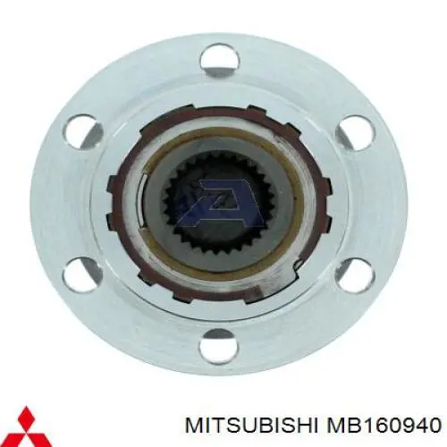 MB160940 Mitsubishi маточина передня