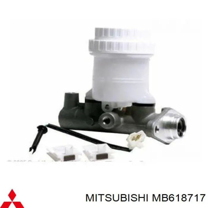 MB618717 Mitsubishi циліндр гальмівний, головний