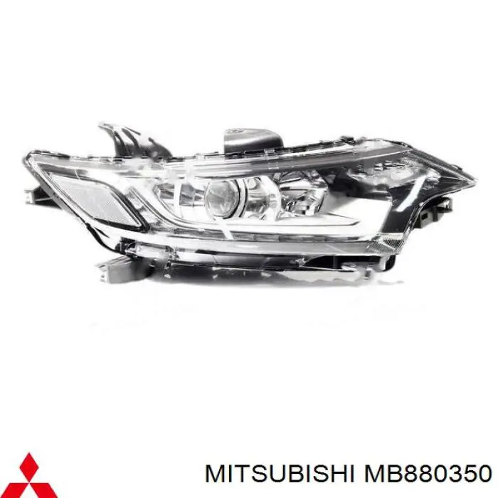 MB698002 Mitsubishi Основна фара - вставка