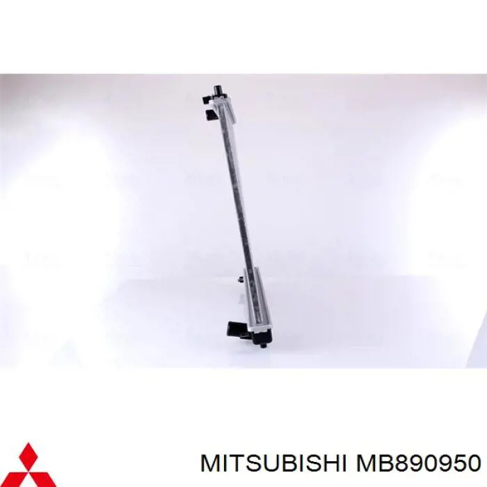 Купити MB890950 Mitsubishi Радіатор двигуна