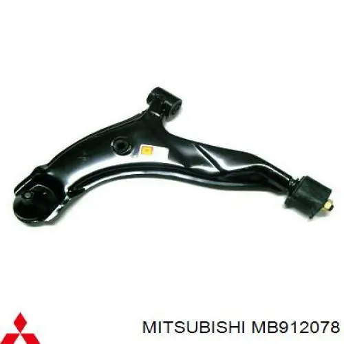 Важіль передньої підвіски нижній, правий MB912078 Mitsubishi