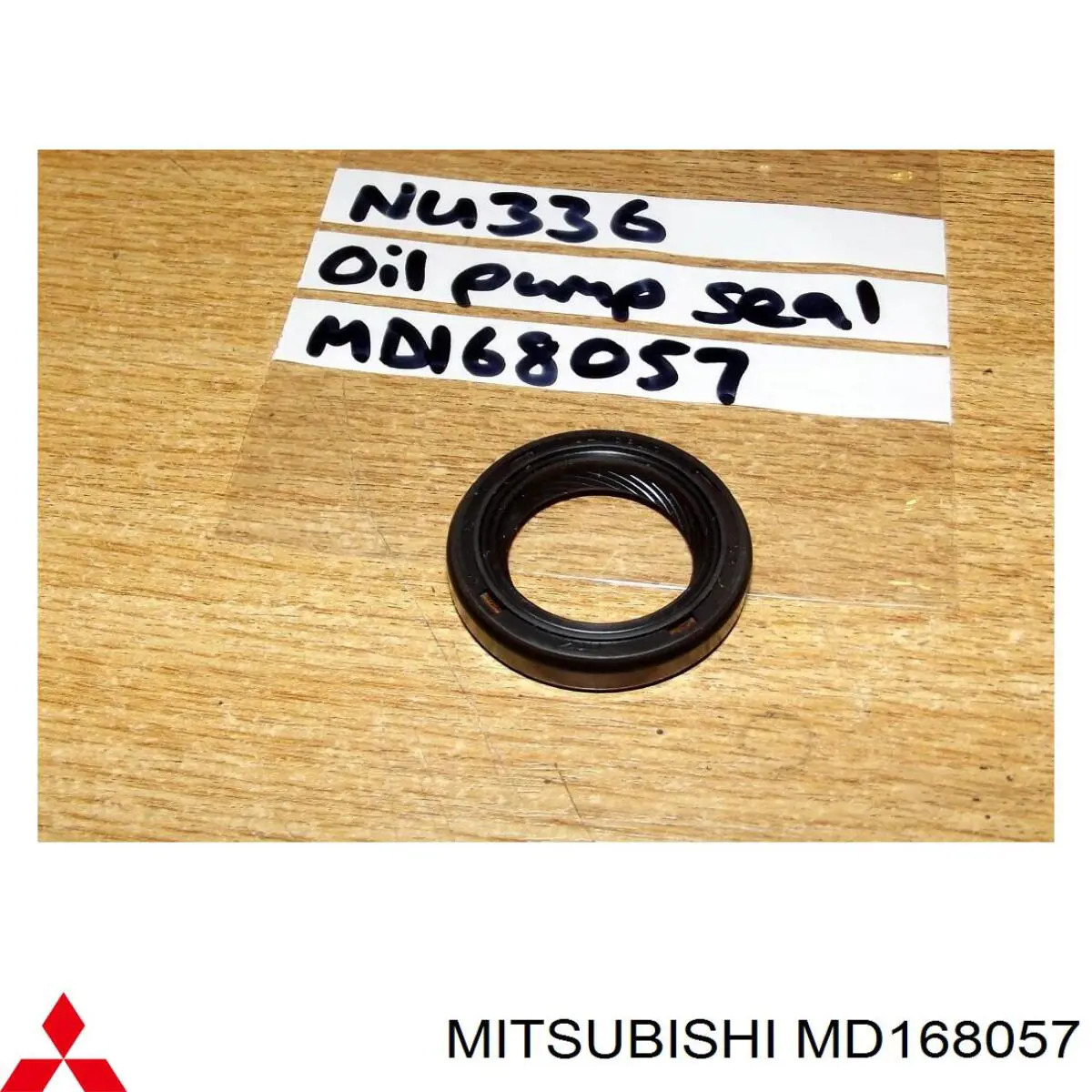 MD168057 Mitsubishi сальник масляного насосу