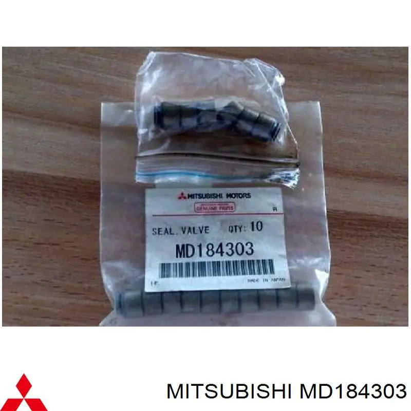SMD184303 Mitsubishi сальник клапана (маслознімний, впуск/випуск)