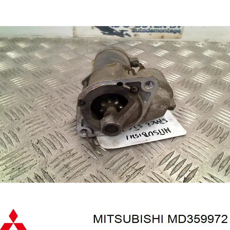 Купити MD359972 Mitsubishi Стартер