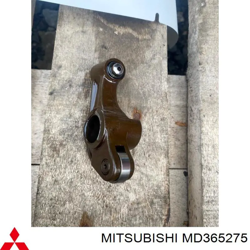 MD365275 Mitsubishi коромисло клапана (рокер, впускний)