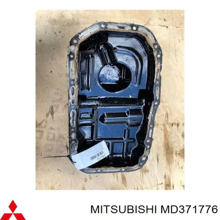 Піддон масляний картера двигуна Mitsubishi Space Star (DG0) (Міцубісі Спейс стар)