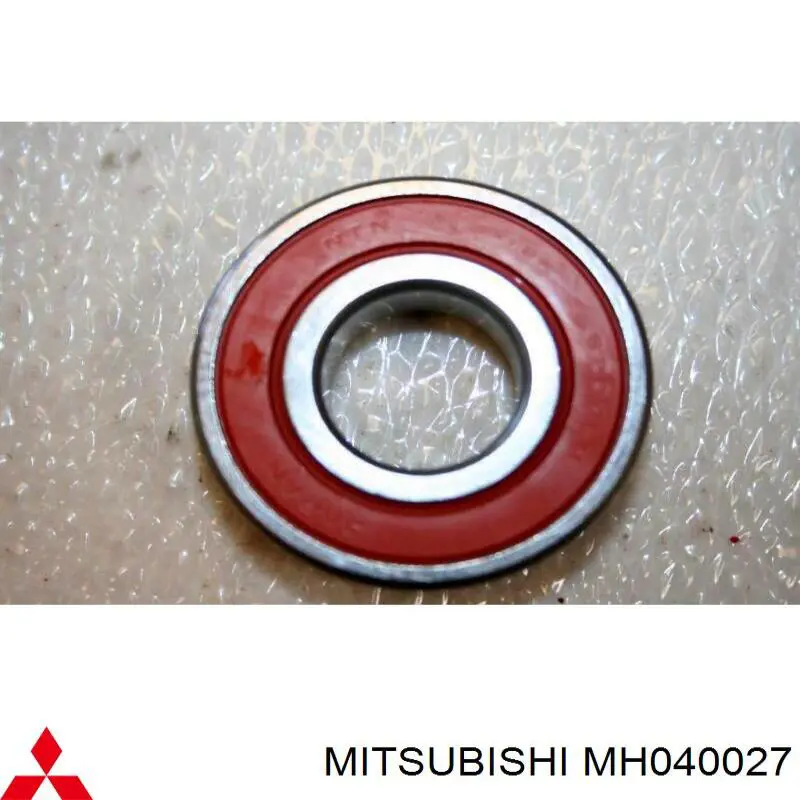 Опорний підшипник первинного валу КПП (центрирующий підшипник маховика) MH040027 MITSUBISHI