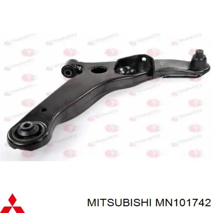 Важіль передньої підвіски нижній, правий MN101742 Mitsubishi
