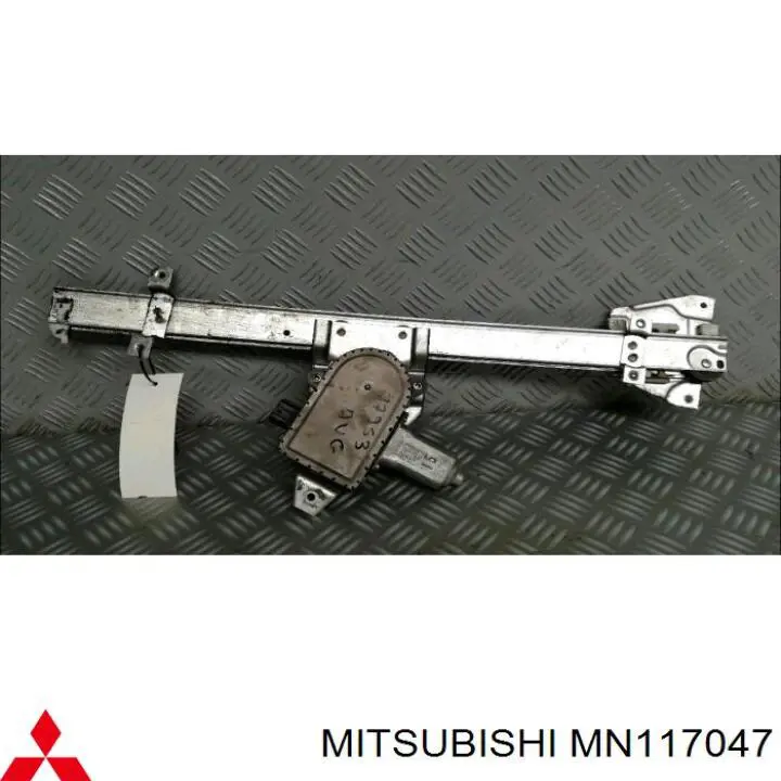Склопідйомник з електродвигуном Mitsubishi MR462789 ціна, від 26.55 USD