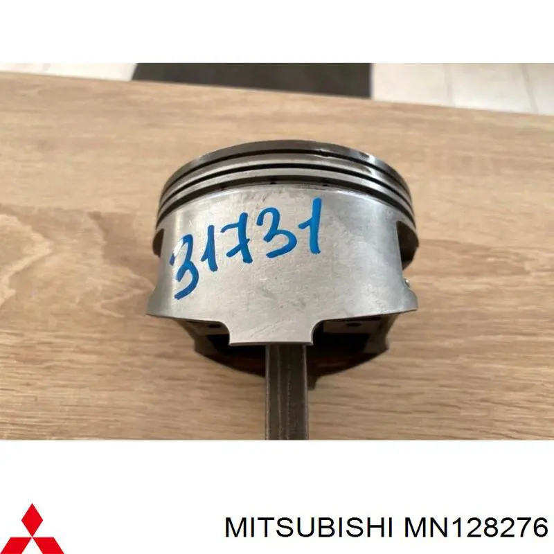 Шатун поршня двигуна MN128276 Mitsubishi